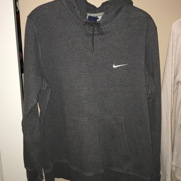 Nike Tops - Classic gray Nike hoodie